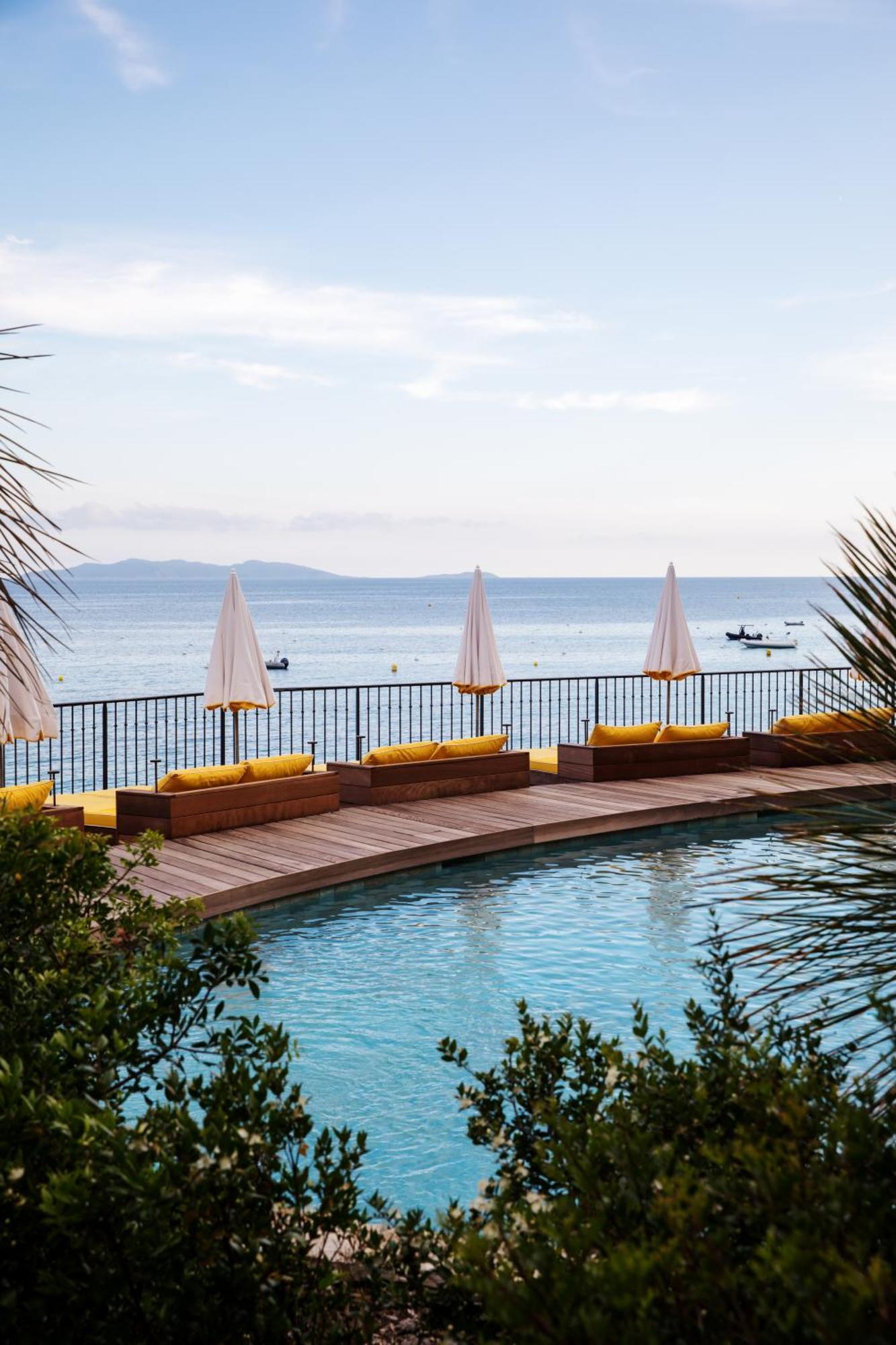 Hotel Le Bailli De Suffren Le Le Rayol-Canadel-sur-Mer Exteriér fotografie